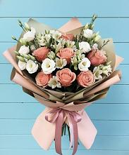 Букет цветов из:  Розы, Альстромерии и Лизиантусы в Жигалово