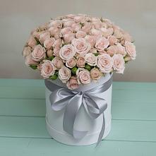 Цветочная композиция из Розы в шляпной коробке в Жигалово