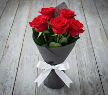 Букет 5 Красных роз Эдлесс Лав #REPLACE_PRED# Жигалово