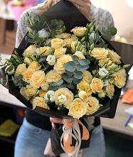 Букет цветов из:  Розы и Лизиантусы в Жигалово