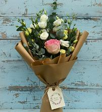 Букет цветов из:  Розы и Лизиантусы #REPLACE_PRED# Жигалово